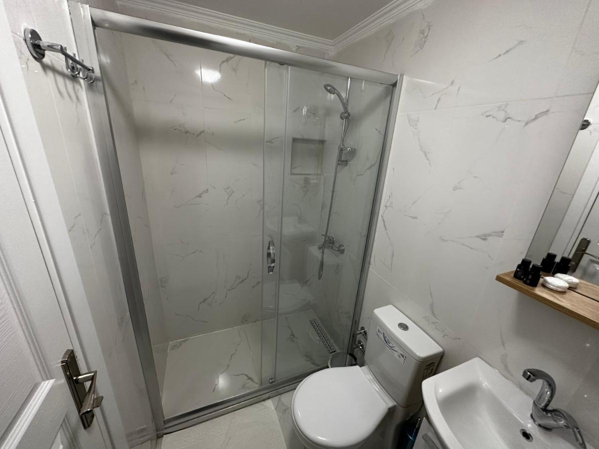 Doga Villa Guest House Бююкчекмедже Экстерьер фото