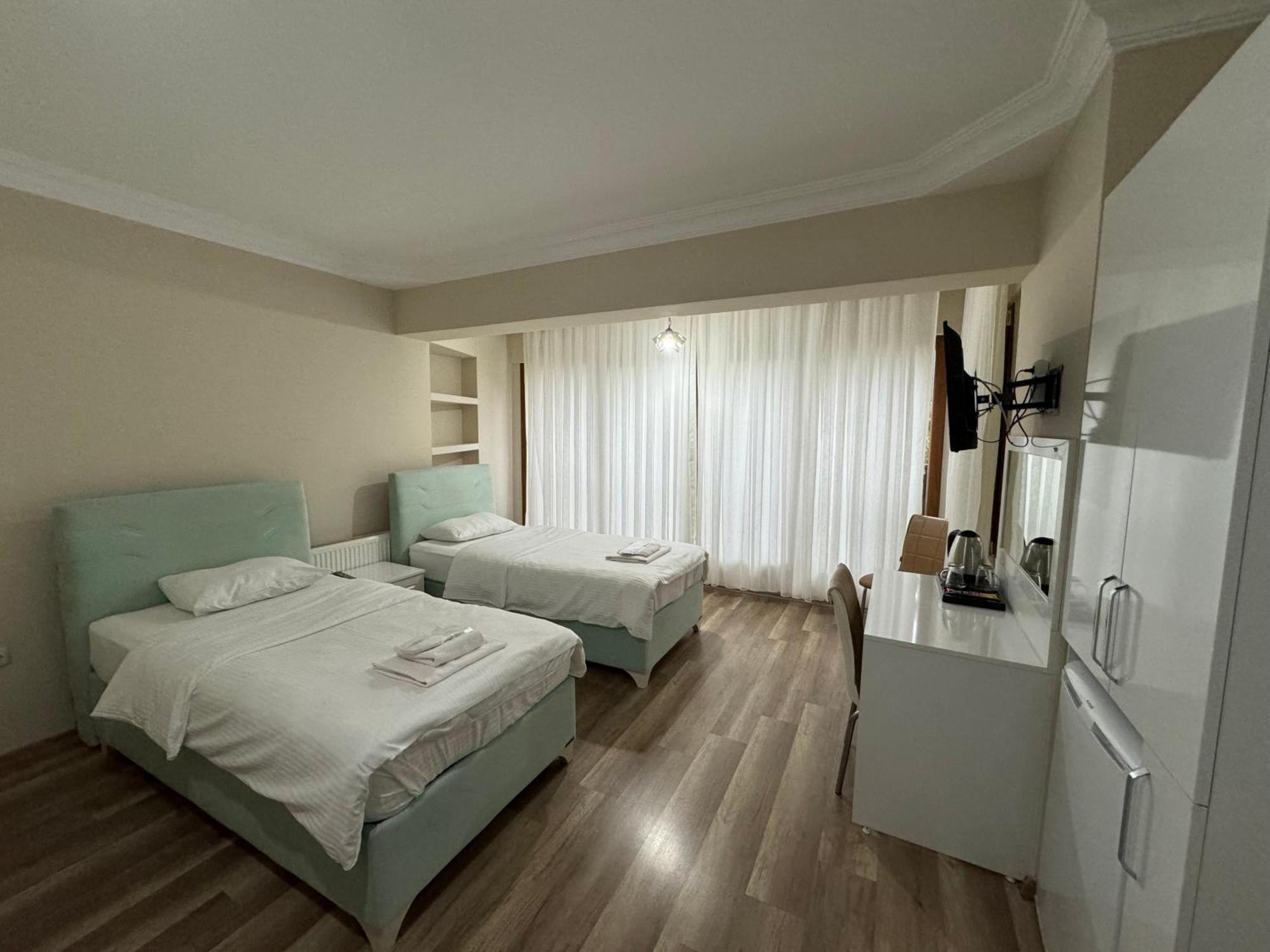 Doga Villa Guest House Бююкчекмедже Экстерьер фото