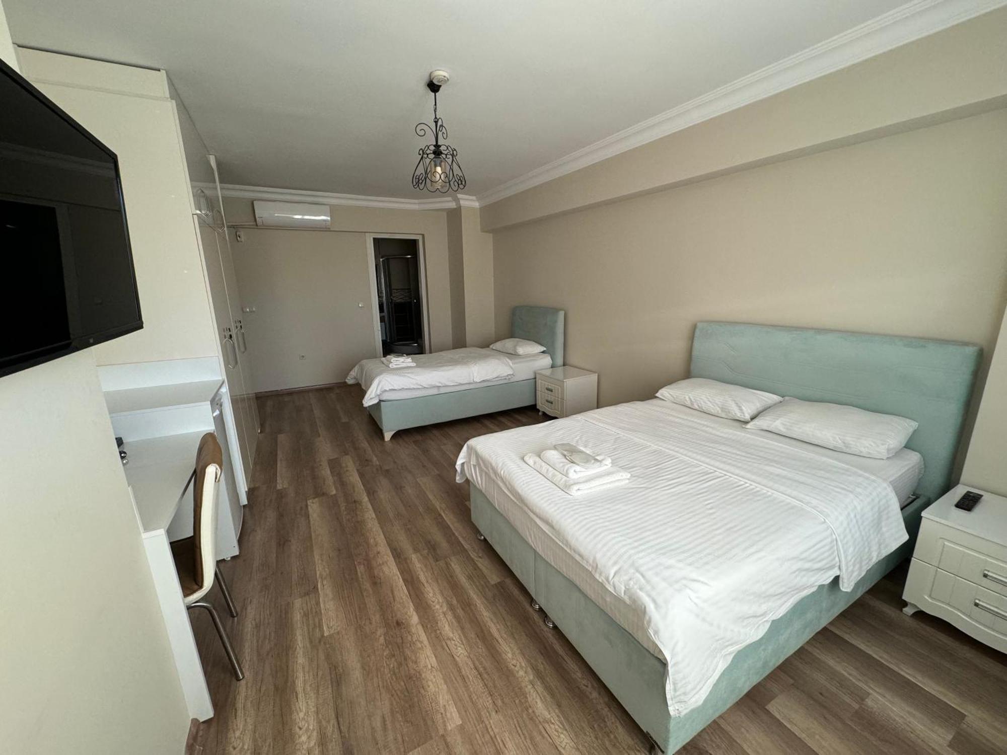 Doga Villa Guest House Бююкчекмедже Экстерьер фото