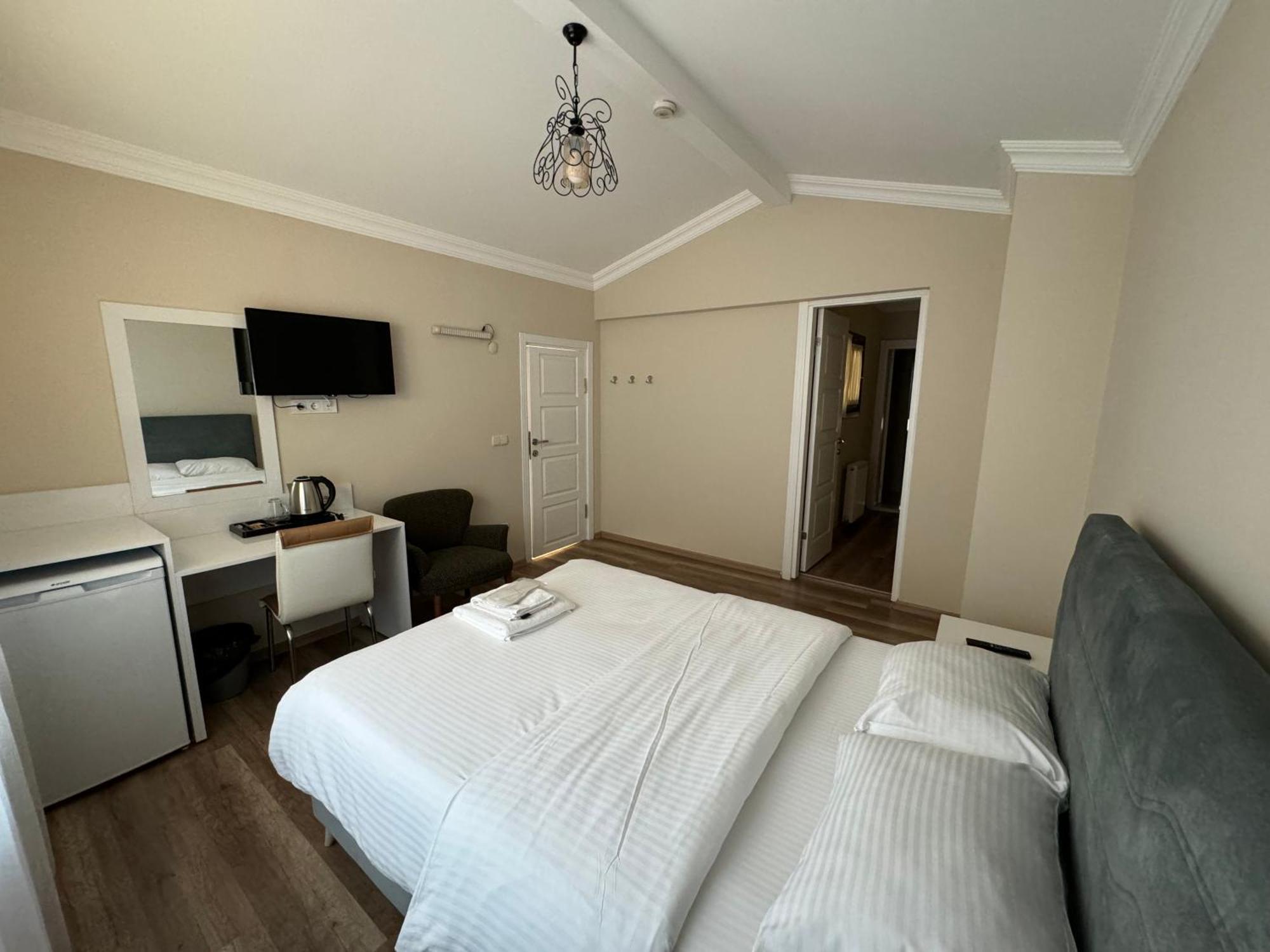 Doga Villa Guest House Бююкчекмедже Экстерьер фото